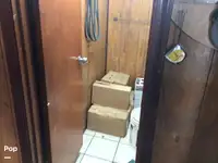 Tàu kéo lưới để bán