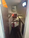 Tàu làm việc để bán