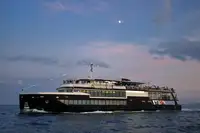 Cruiseferry rao bán