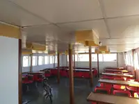 Tàu chở khách để bán