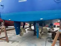 Tàu tuần tra để bán