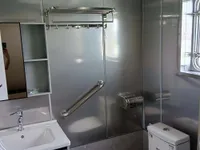 Tàu kéo để bán