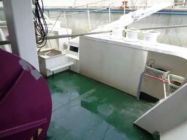 Tàu chở hàng rời để bán