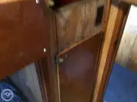 Tàu kéo lưới để bán