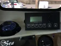 Tàu kéo lưới để bán