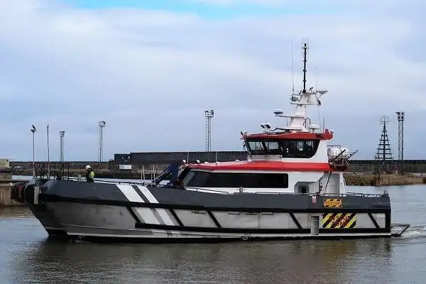 tàu trang trại gió rao bán