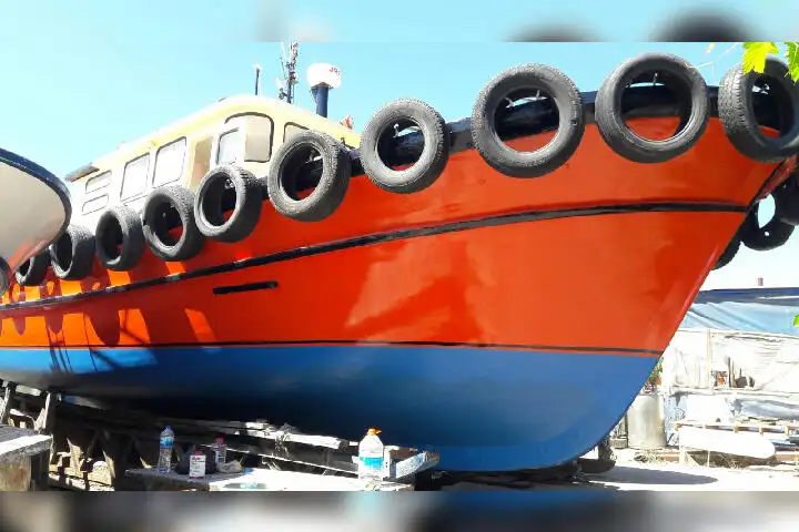 Thuyền kéo rao bán