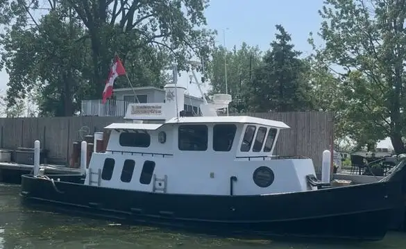 Thuyền kéo rao bán