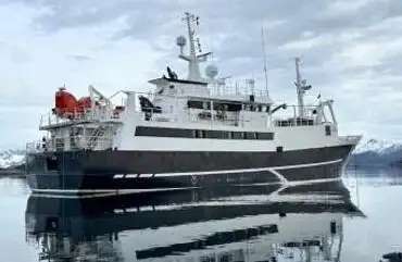 Câu cá Trawler rao bán