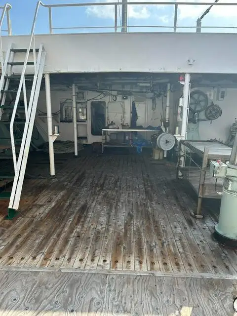 Câu cá Trawler rao bán