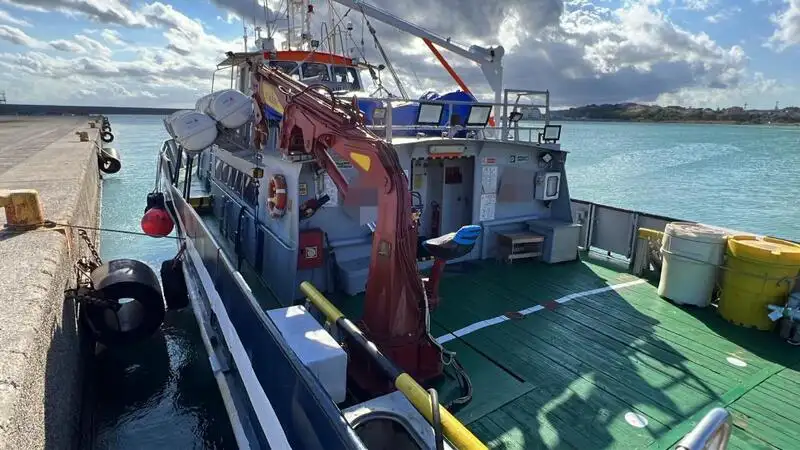 Tàu thuyền rao bán