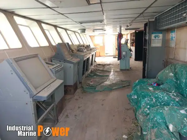 Tàu chở dầu, tàu chở hóa chất rao bán