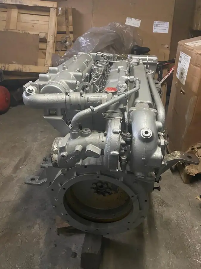 Thuyền kéo rao bán