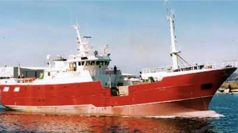 Tàu đường dài rao bán