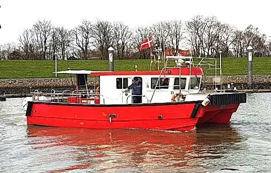 Catamaran rao bán