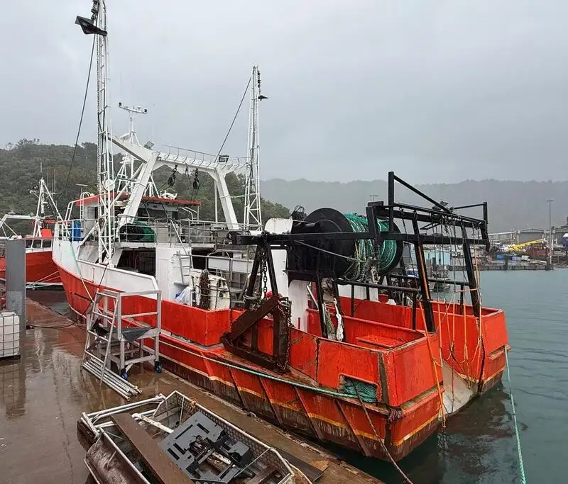 Câu cá Trawler rao bán