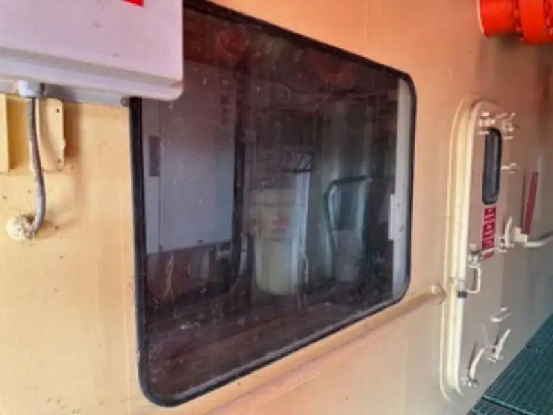 Thuyền kéo rao bán