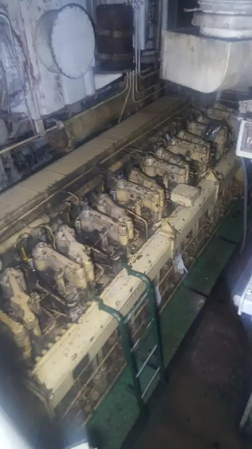 Câu cá Trawler rao bán