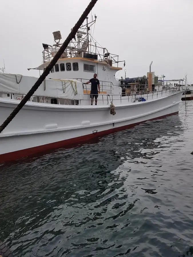 Tàu đường dài rao bán