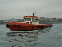 Thuyền kéo rao bán