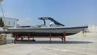 Thuyền bơm hơi cứng rao bán