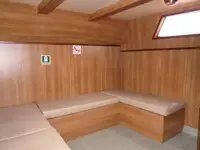 Thuyền kéo rao bán