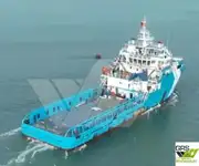 Tàu cung cấp rao bán