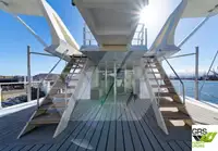 Tàu thuyền rao bán