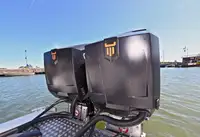 Thuyền bơm hơi cứng rao bán