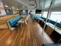 Tàu thuyền rao bán