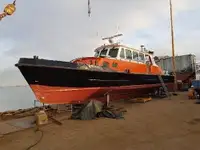 Tàu khảo sát rao bán