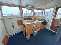 Tàu thuyền rao bán