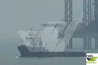 Tàu cung cấp rao bán