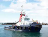 Thuyền kéo rao bán