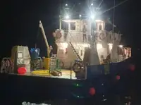 tàu trang trại gió rao bán