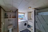 Xà lan rao bán