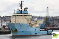 Tàu cung cấp rao bán