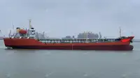 Tàu chở dầu rao bán