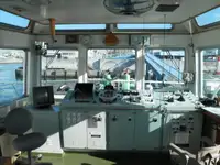 Thuyền kéo rao bán