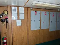 Thuyền kéo rao bán