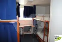 Tàu container rao bán