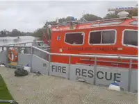 Thuyền cứu hỏa rao bán