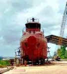 Thuyền kéo rao bán