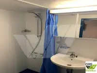 Xà lan nhà trọ rao bán