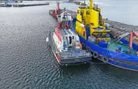 Tàu cứu hộ rao bán