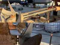 Thuyền lao động rao bán