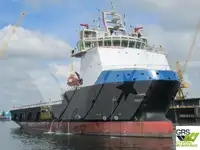 Tàu cung cấp rao bán