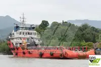 Tàu cung cấp rao bán