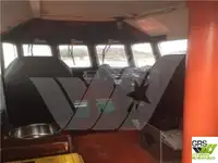 Thuyền lao động rao bán