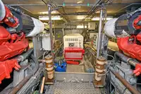 Tàu thuyền rao bán